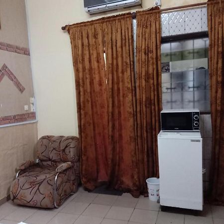 BALI Beau Séjour Douala Esterno foto