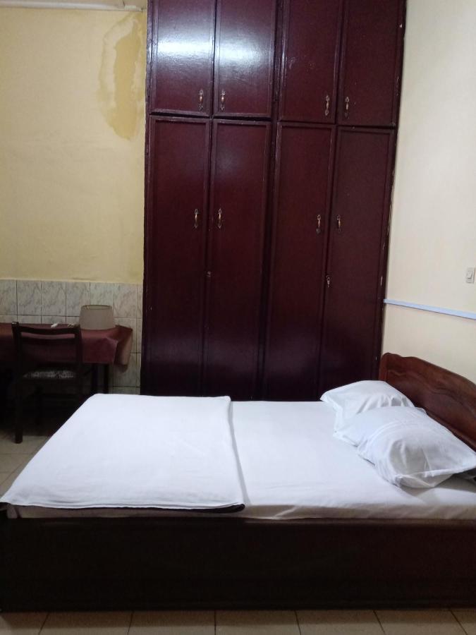 BALI Beau Séjour Douala Esterno foto